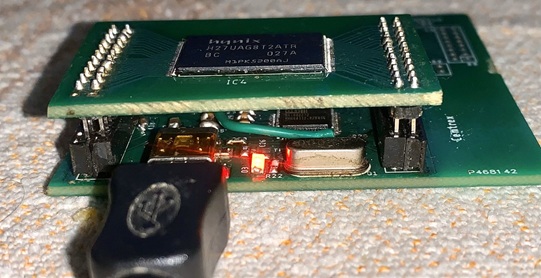 USB Mass Storage Controller (Flash Drive)