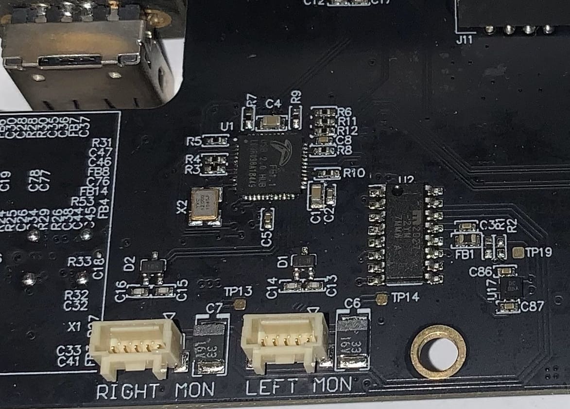 USB2.0 hub assembly